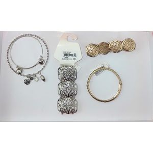 Bracelets - Lot of 5